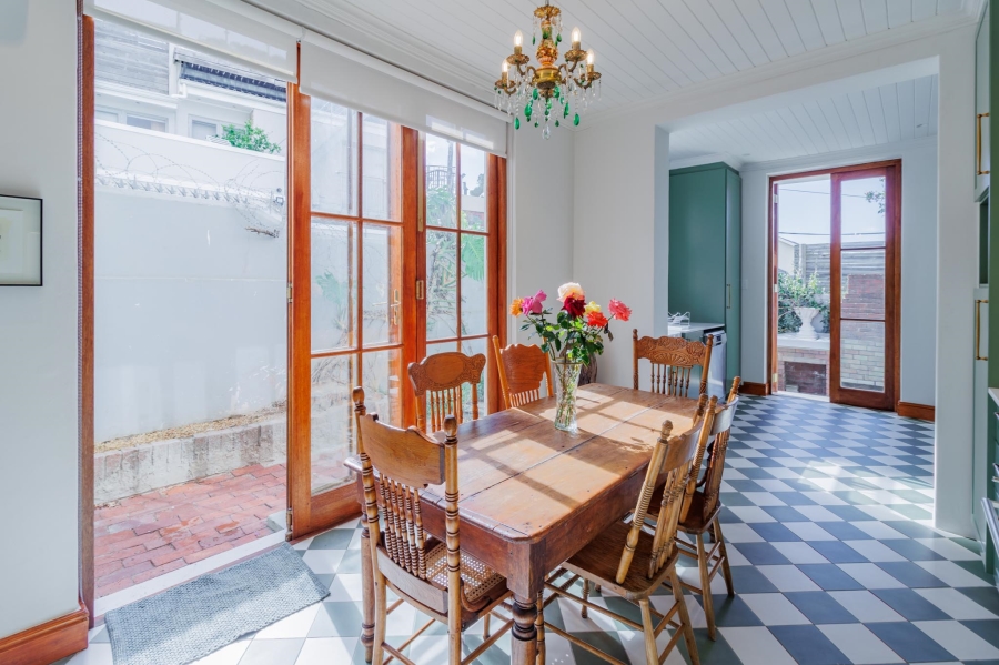 To Let 4 Bedroom Property for Rent in Gardens Western Cape